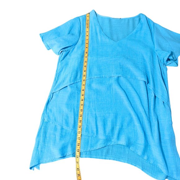 Avenue Mylah Tunic Top NWT Womens Size 16 Azure Blue Coastal Tiered Light Artsy - Picture 9 of 9